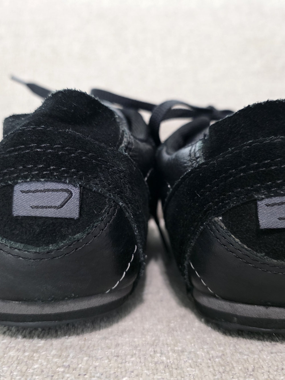 Vintage Diesel (Miami Babs) sneakers - Picture 3 of 8